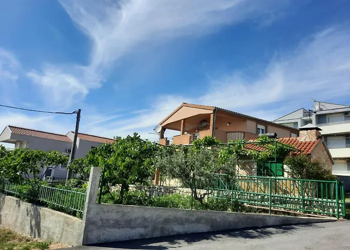 Danisacroatia * מסלניקה