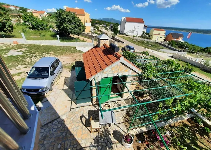 Danisacroatia Διαμέρισμα *